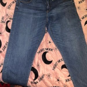 Hello I have a pair of Ann Taylor jean brand new with tags never wore.